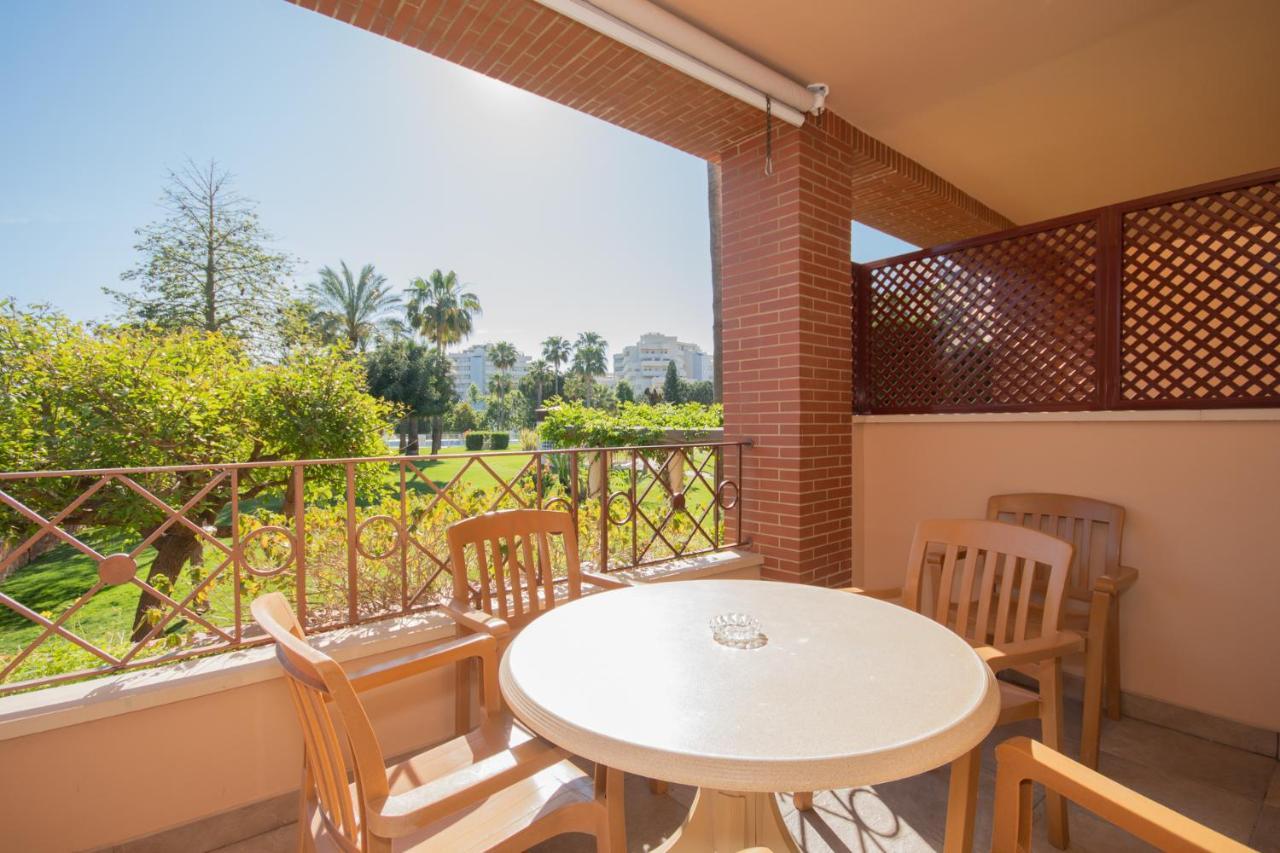 Апартаменти Apt With Heated Pool & Excellent Location - Todoholiday Бенальмадена Екстер'єр фото